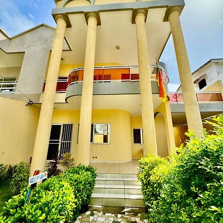 Guesthouse Cocotiers Cotonou Ngoại thất bức ảnh