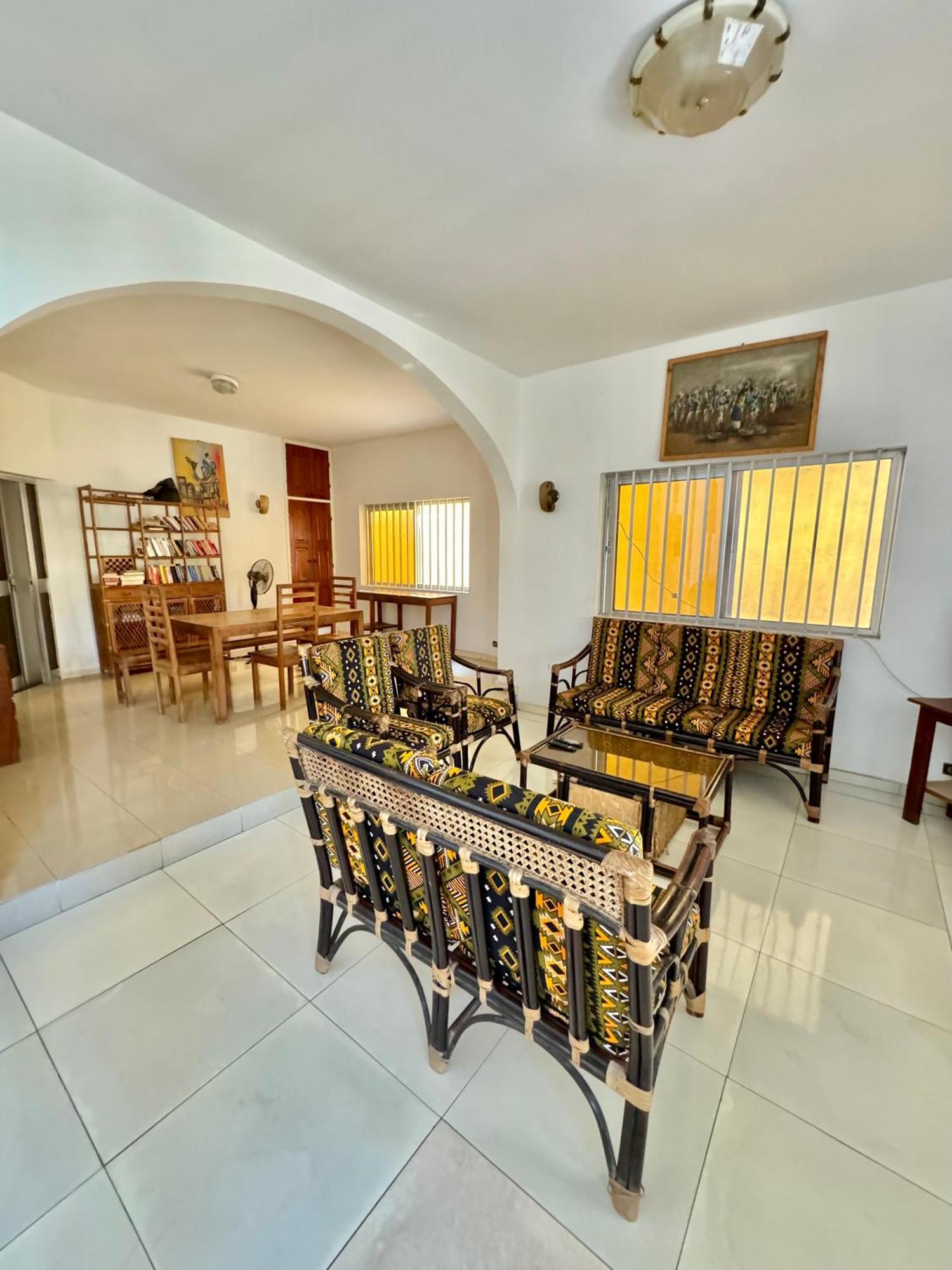 Guesthouse Cocotiers Cotonou Ngoại thất bức ảnh