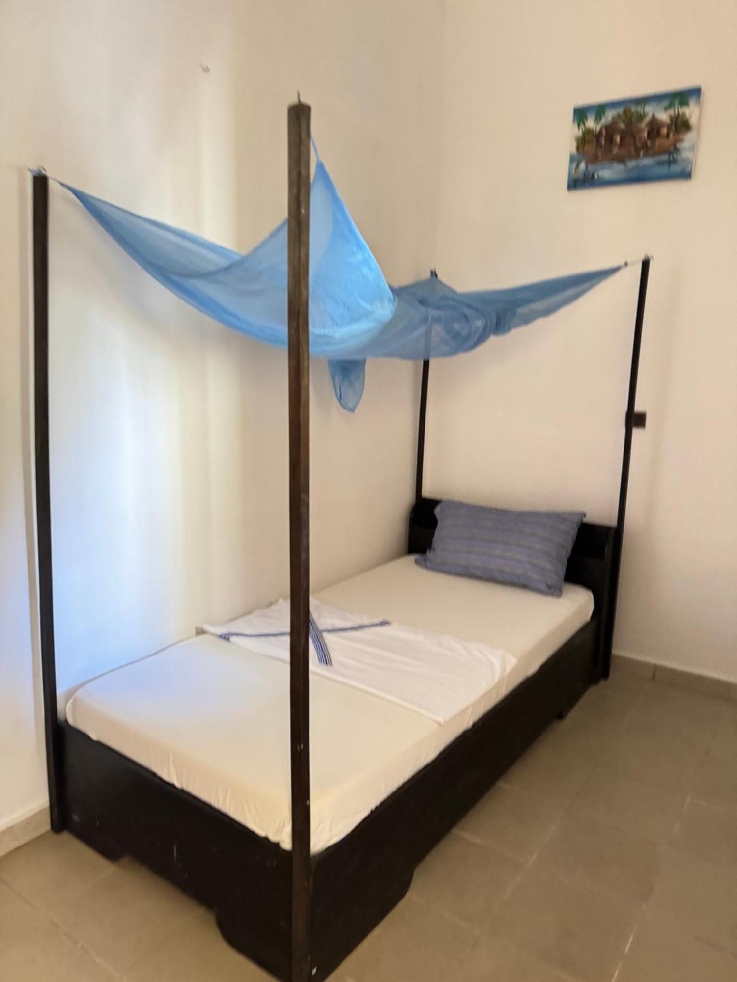 Guesthouse Cocotiers Cotonou Ngoại thất bức ảnh